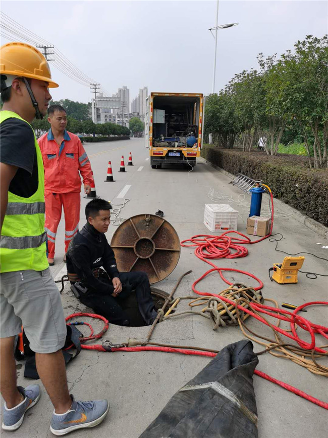威信翻衬法管道修复技术主要工序